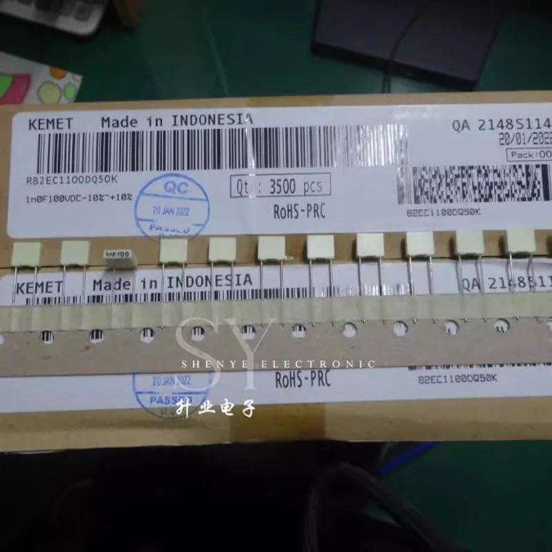 

50PCS AV R82EC1100DQ50K 0.001uf/100V 1nf 1n0 1000pf 102 Brand new