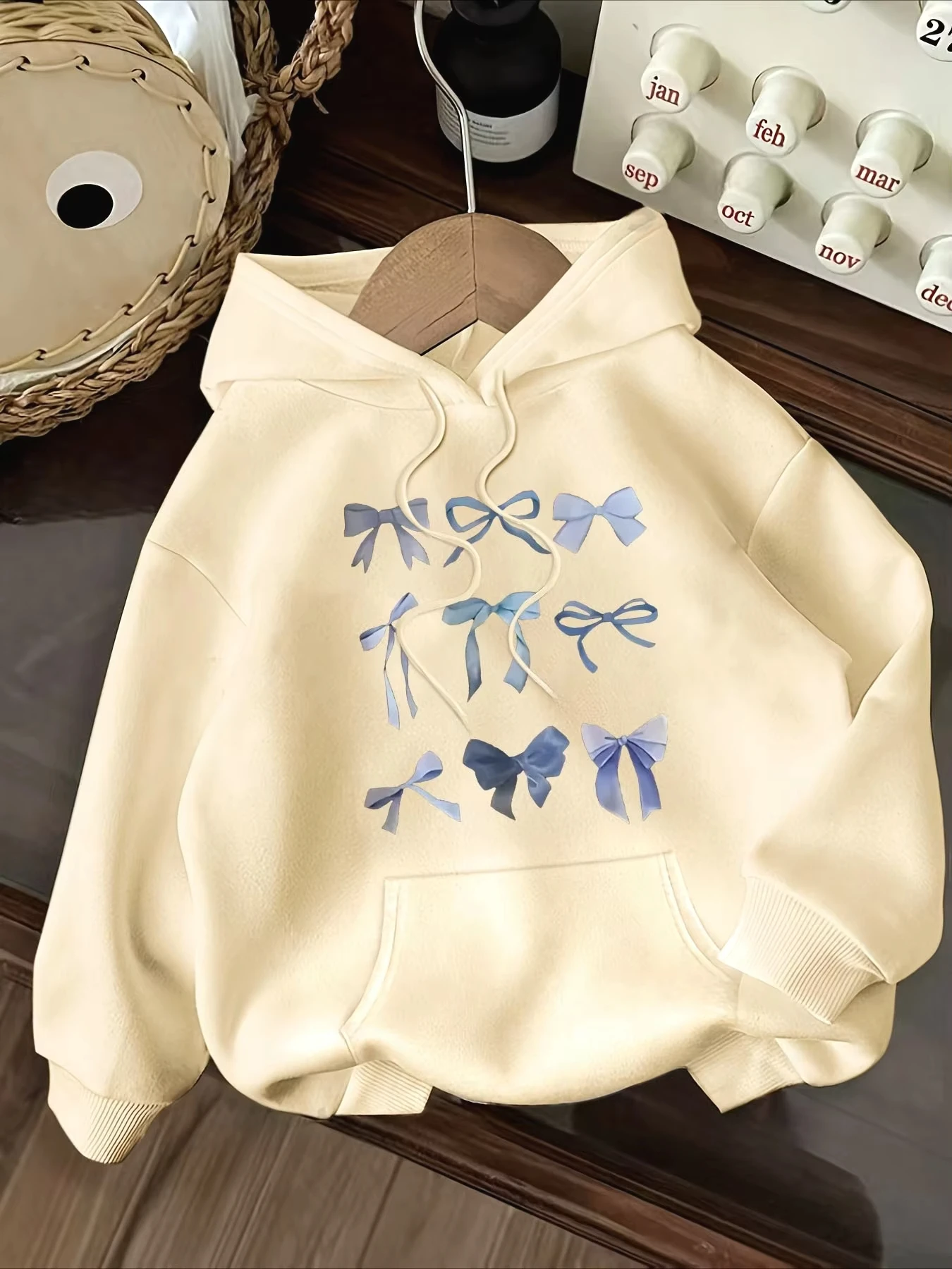 Creative Blue Bow Fresh Style Printed Hoodie for Women in Autumn and Winter Long Sleeved Hoodie for Women's Clothing clothes