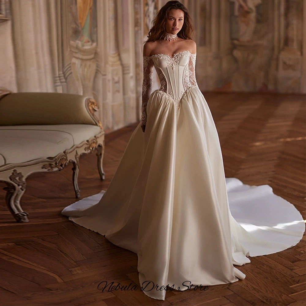 Elegant Boat Neck Long Sleeves Robe de mariée Customized Satin Bridal Gowns with Lace Up Back Delicate Appliques Wedding Dress