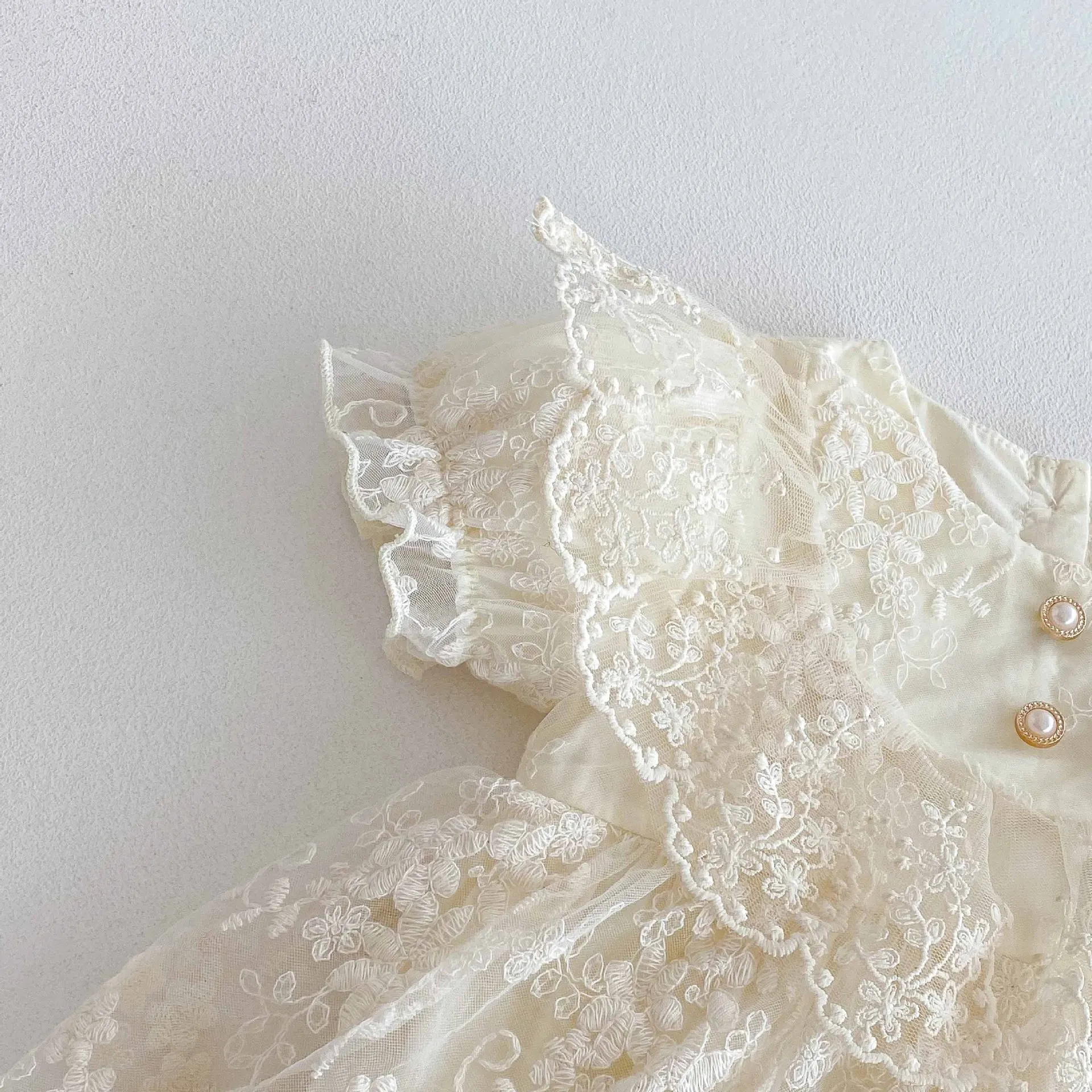 2026 Prinzessinnenkleid für Babys, Mädchen, 0–24 Monate, Vintage-Spitze, bestickt, Rüschenkragen, Stramplerkleid mit Druckknopfverschluss, formelles Partykleid – Detail 15