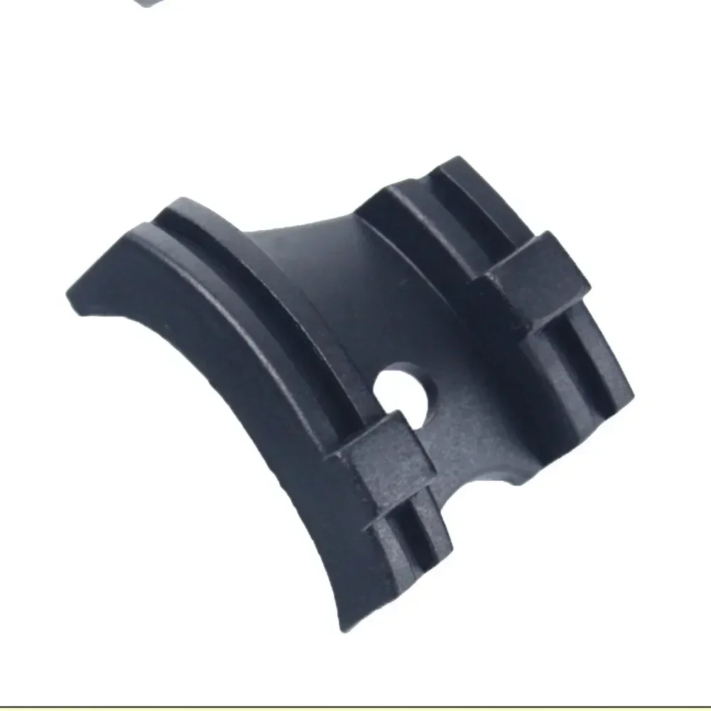 1pcs MTB Road Bike Inner Gear Cable Guide Bottom Bracket Shell Fitting With Screw Bike Cycling Practical Plastic Accessories