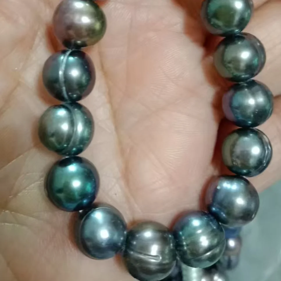 

NATURAL PEACOCK GREEN 10-11MM PEARL NECKLACE & 17INCHES