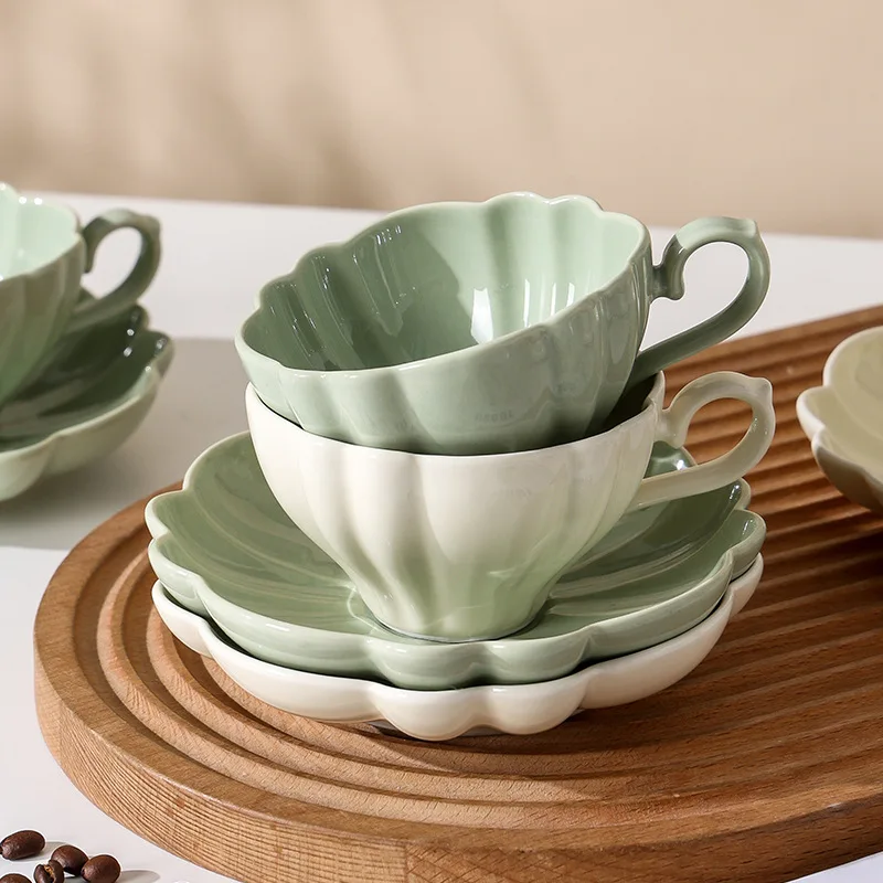 

Ceramic Mugs Coffee Cups Elegant Irregular Flower Milk Tea Cup with Tray ins korean style Oatmeal Breakfast Mug Drinkware K