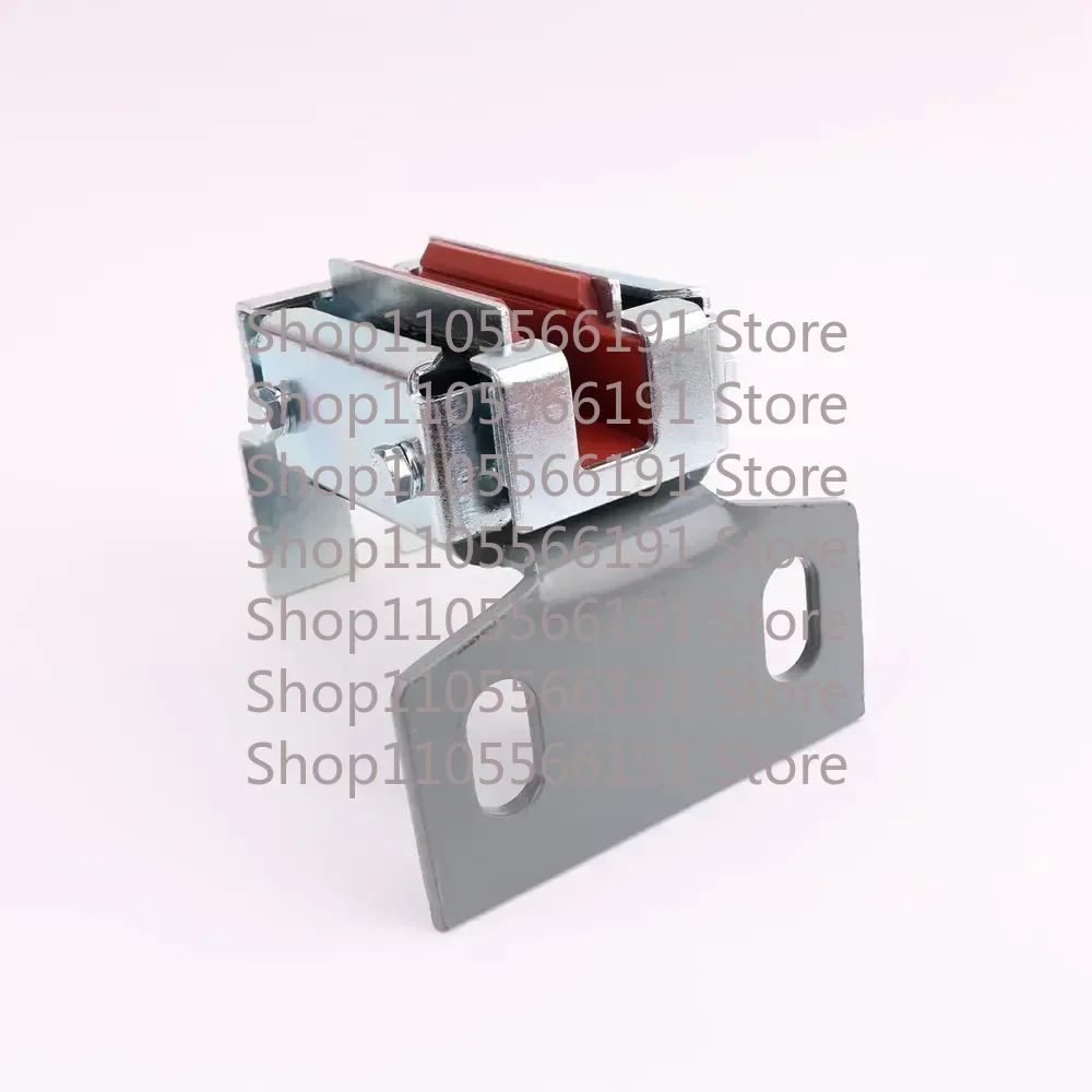 Elevator Car Guide Shoe Main Rail Sliding Guide Shoe Liner Four-Hole Base Elevator Spare Parts
