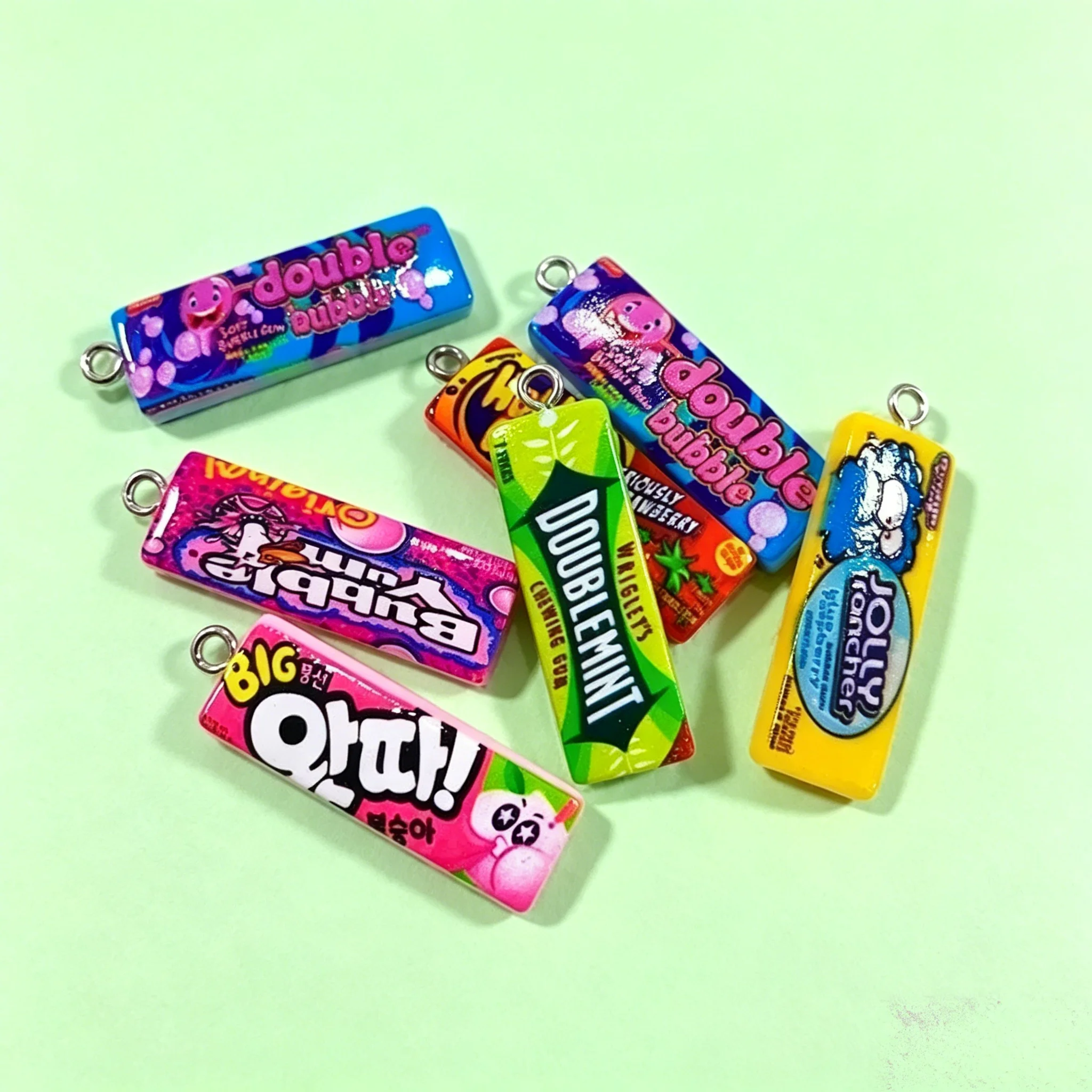 5 piezas de mini dijes de resina con forma de chicle y colgantes de caramelo para collares y llaveros