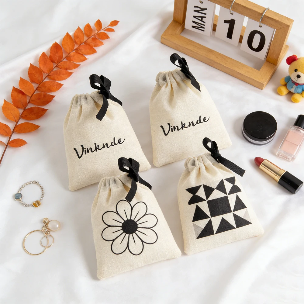 

Хлопковые подарочные мешочки с индивидуальным логотипом, высококачественные бамбуковые пылезащитные мешки для покупок 15x20 см, мешочки на шнурке для кистей для макияжа, ювелирных изделий, свадебных подарков, с лентой