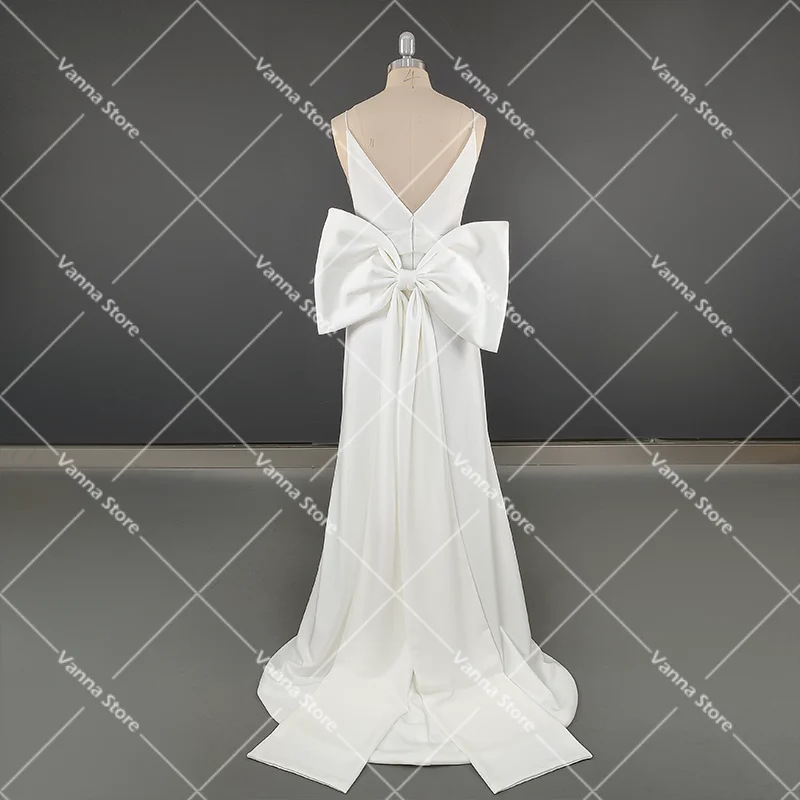 Abito da sposa in Crepe con scollo A v semplice con spalline sottili con fiocco Sash Beach A Line Maxi abito da sposa senza schienale in raso morbido minimalista