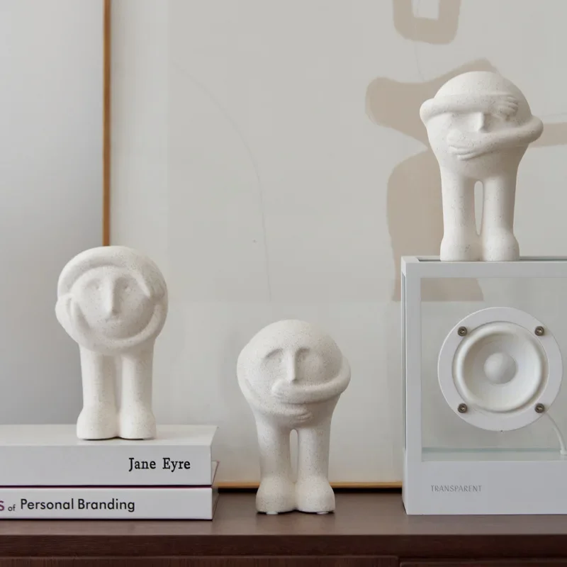 

Modern simple white cartoon ceramic doll ornaments creative little people flowing heart fruit children's room decorations