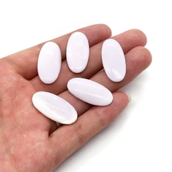 White Freshwater Shell Flat Convex Beads Oval Mother of Pearl Earrings Inlaid with Bottom Support Pendant for DIY Accessories