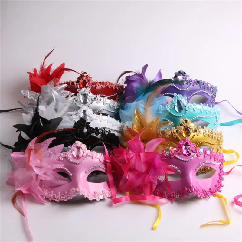 Christmas Mask 35 Grams Durable Simple And Comfortable Comfortable To Wear Comfortable And Lightweight Party Mask Halloween Abs