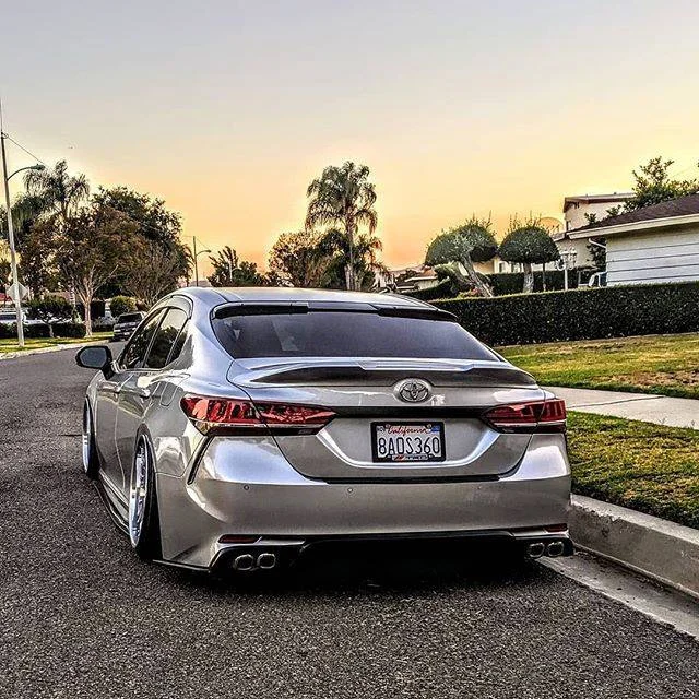 

ZHENGWO OEM заводской хит продаж для задних фонарей Camry 2018-2023