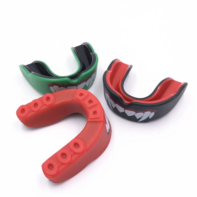 Mouth Guard Sports- Teeth 3D Technology Double Layer Boxing Mouth Guard Perfect Fit Adults with Case - Boil & Bite Mouth