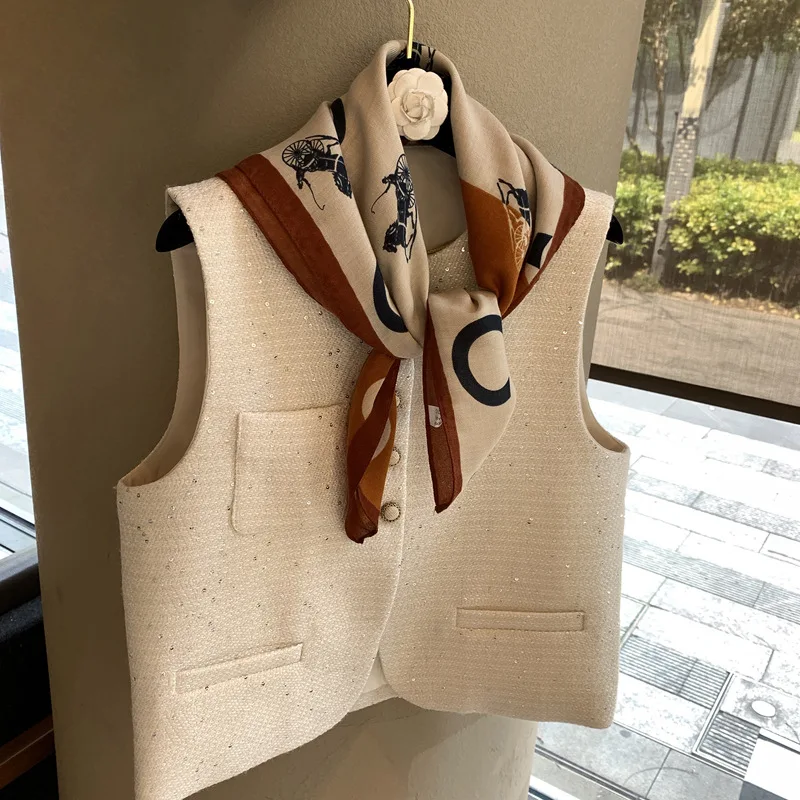 70 Square Scarf Silk Scarf French High-end Trendy Outer Scarf Comfortable Sunshade Decorative Square Scarf Silk Scarf