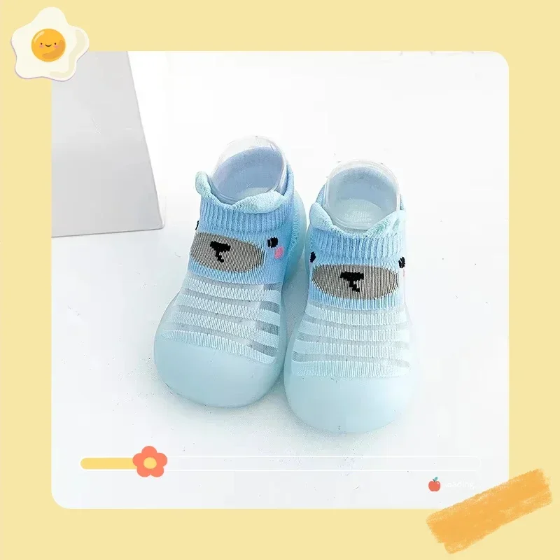 Детская домашняя обувь, дышащие чулки с рисунком медведя, весенне-летняя детская обувь для малышей, нескользящая мягкая подошва