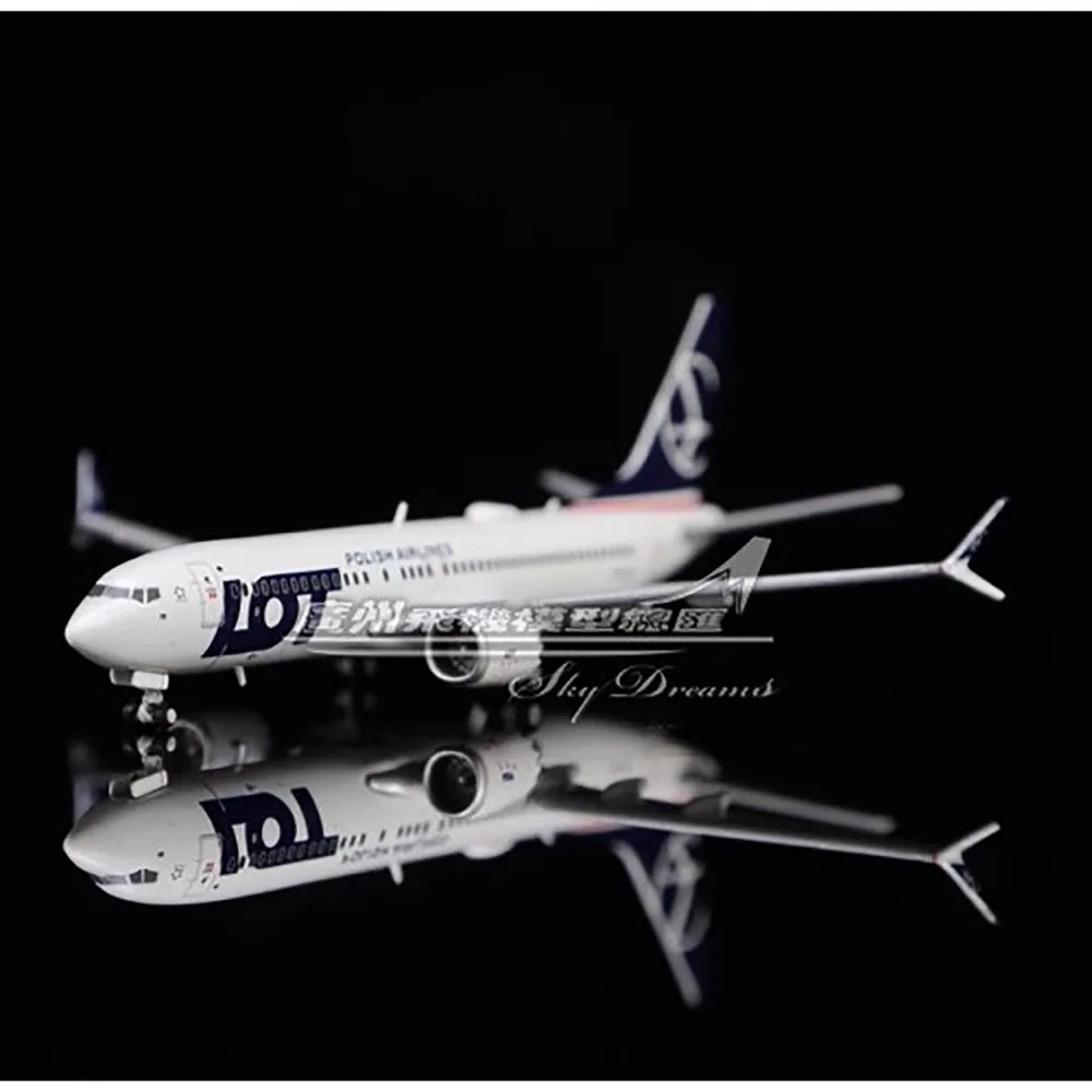 Diecast JCWINGS LH4201 Polish Airlines B737 MAX8 SP-LVB aircraft model 1:400 Scale Finished Simulation Aeroplane Model Gift Toy