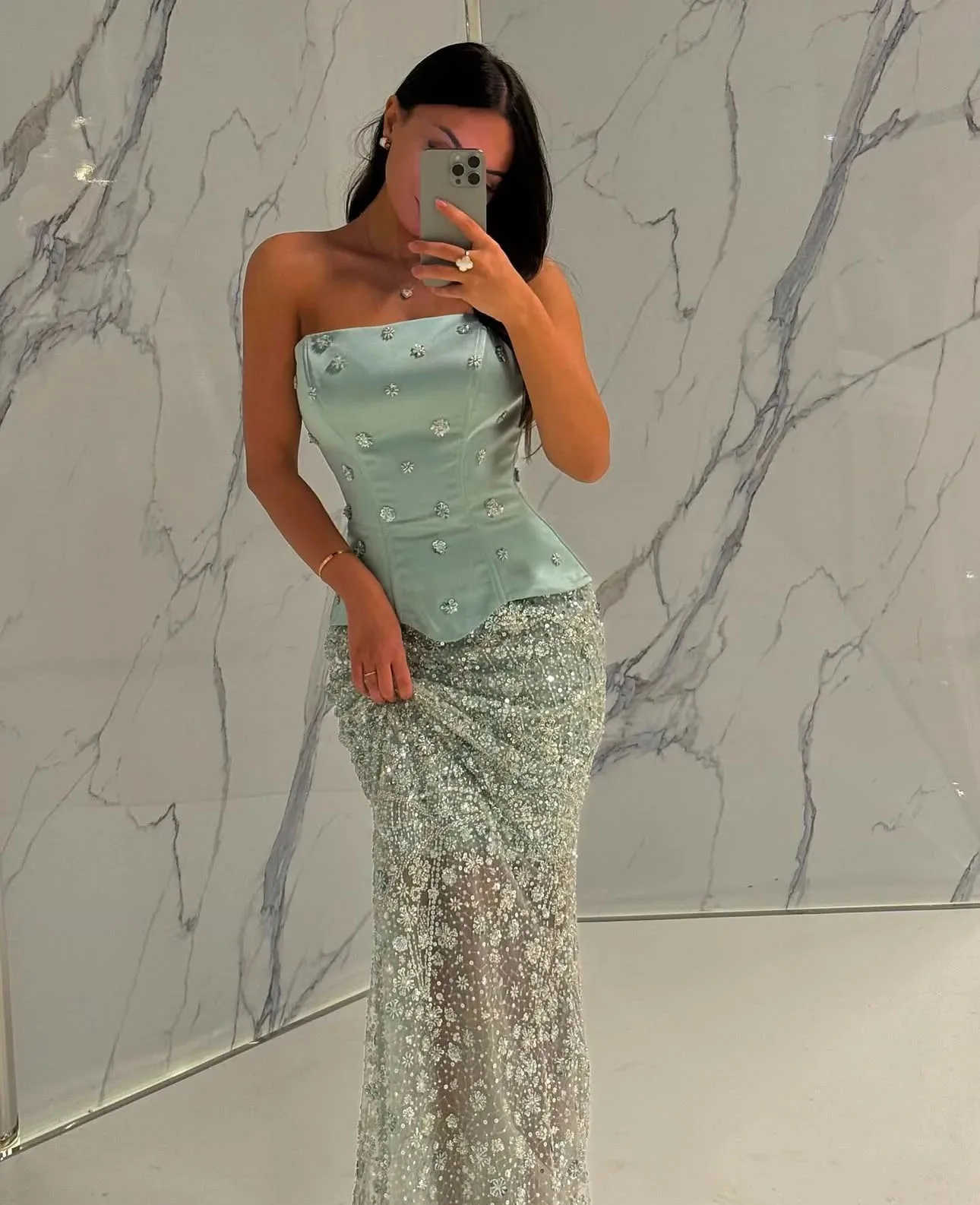 فستان سهرة كريستال فاخر بدون حمالات 2025 أنيق خارج الكتف لحفلات الزفاف فساتين حورية البحر حسب الطلب #2