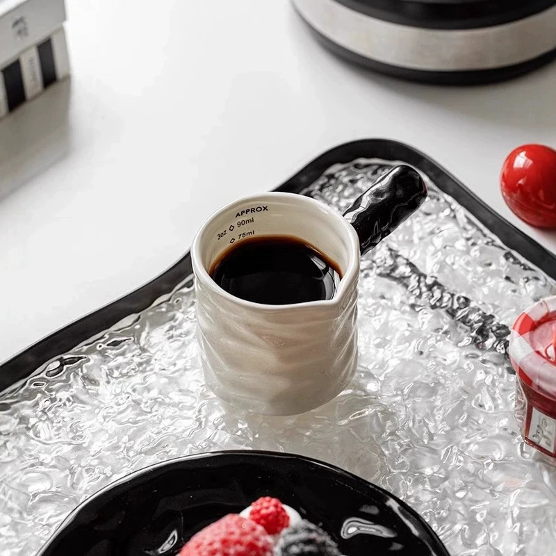 TWTOPSE Cangkir Ekstraksi Kopi Cangkir Susu Keramik dengan Skala Susu Dapat Espresso 90Ml Cangkir Ukur Kopi Italia