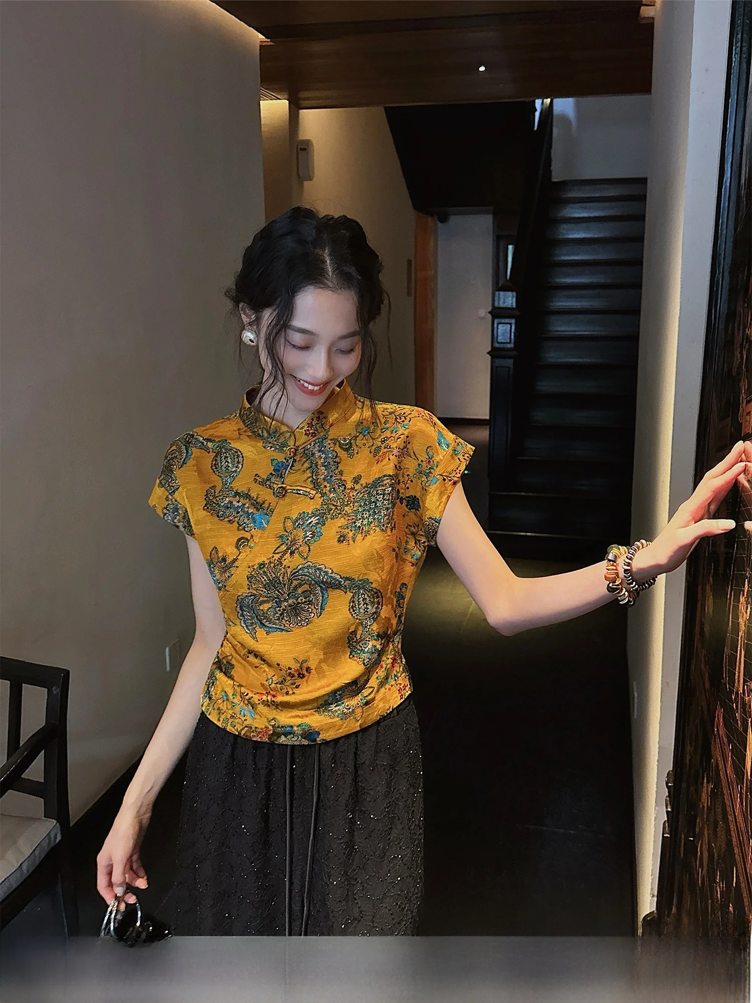 

Новая женская блузка Sanji Bla Flower в китайском стиле, элегантная, с коротким рукавом, из конопляной ткани, с принтом «Капли дождя», весенняя, для повседневной носки, в стиле «Флаг-роба»