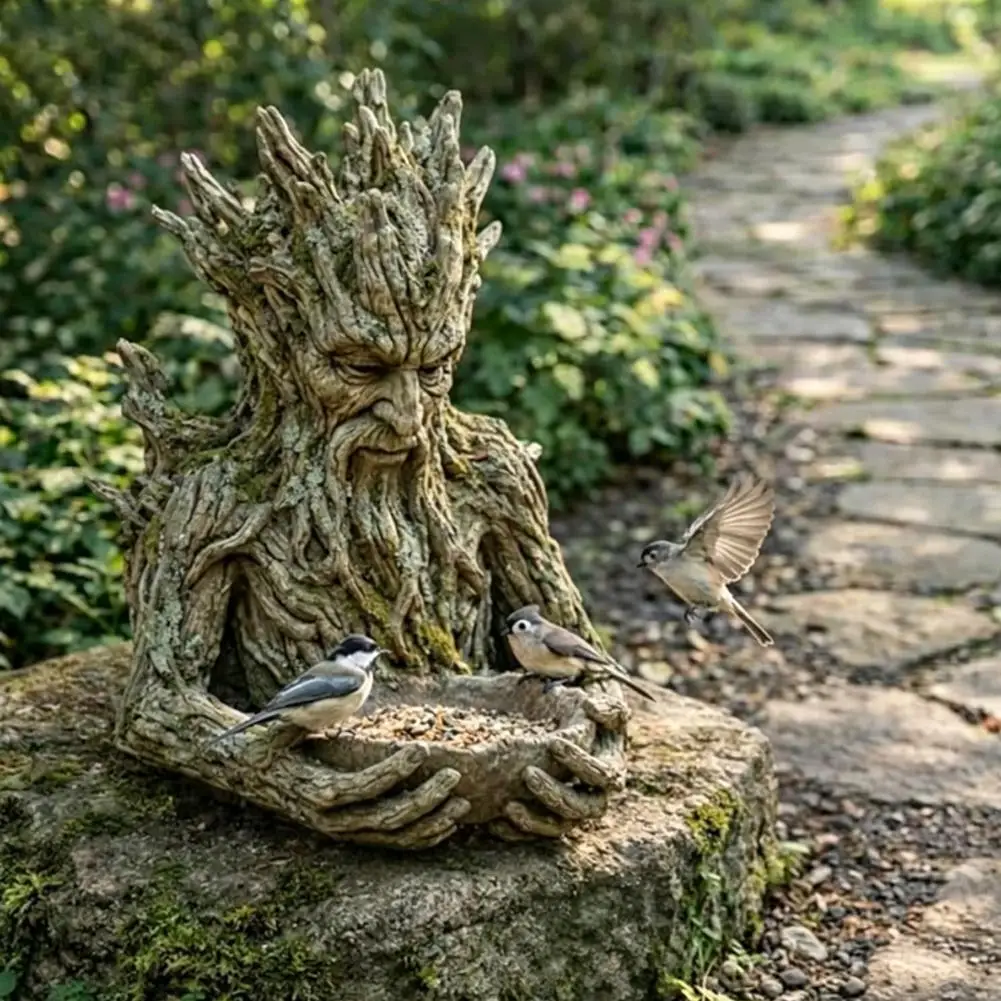 Gartenfigur Vogelfutterhaus aus Kunstharz zum Aufhängen am Baum, Künstlerische Wetterfeste Baumdekoration für Hinterhof und Terrasse, Wildvogel-Vogelfutter