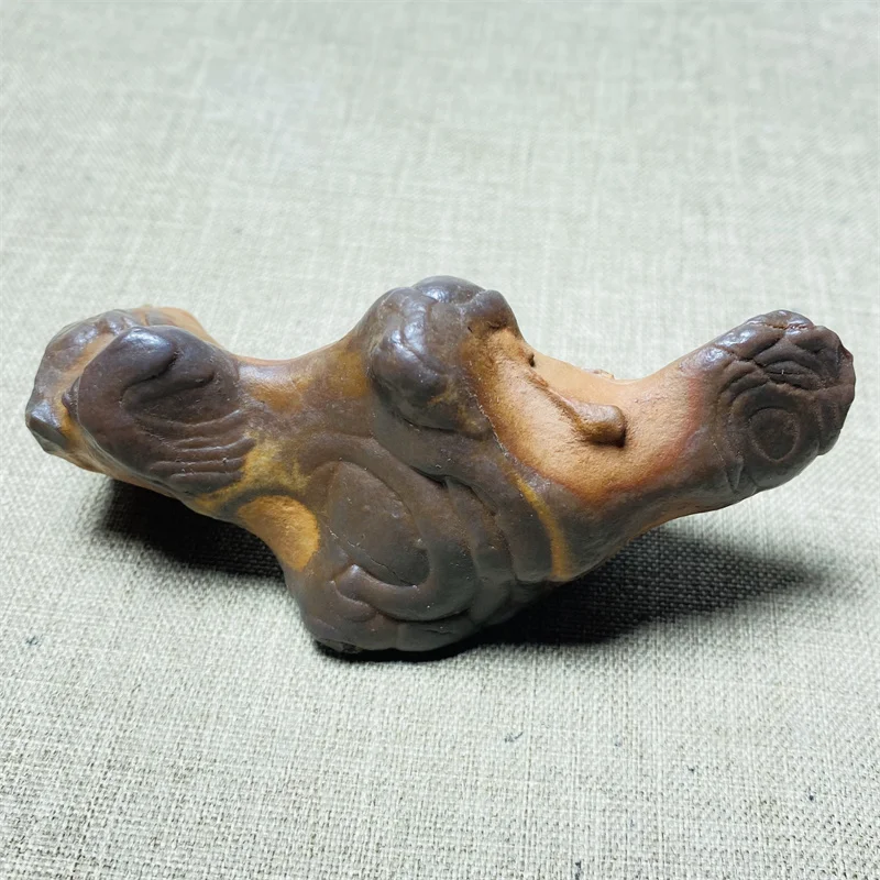 A Rare Natural Gobi Stone Naturally Formed Pen Holder and Desk Decoration