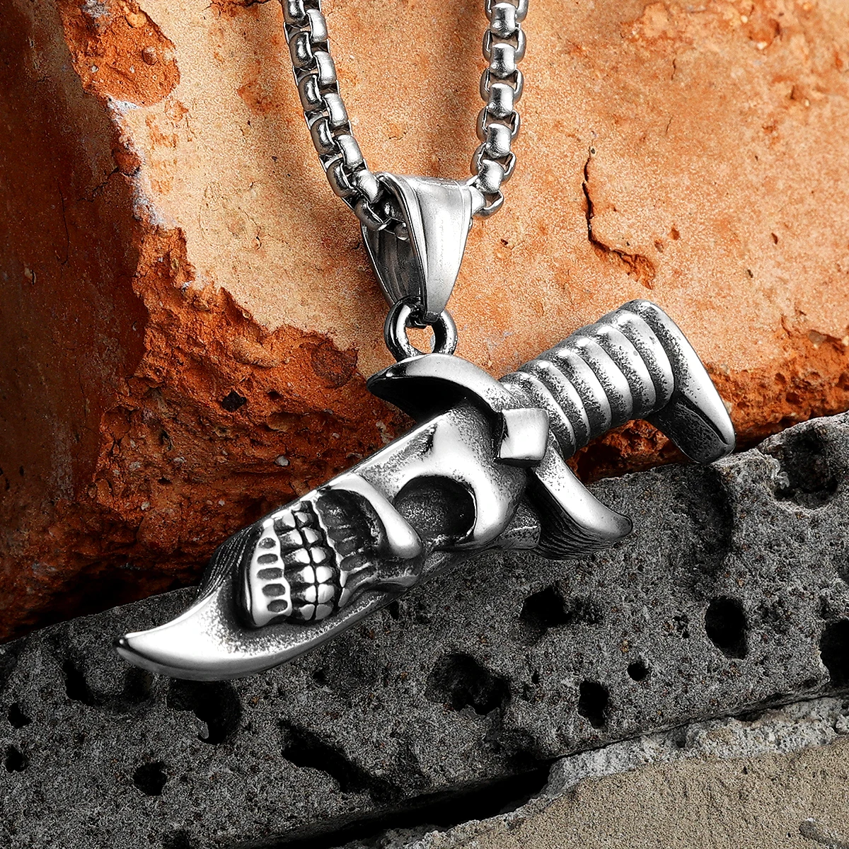 Skull Dagger Stainless Steel Unique Jewelry Men Necklaces With Pendant For Male Women Punk Hip Hop Accessories Gifts Wholesale