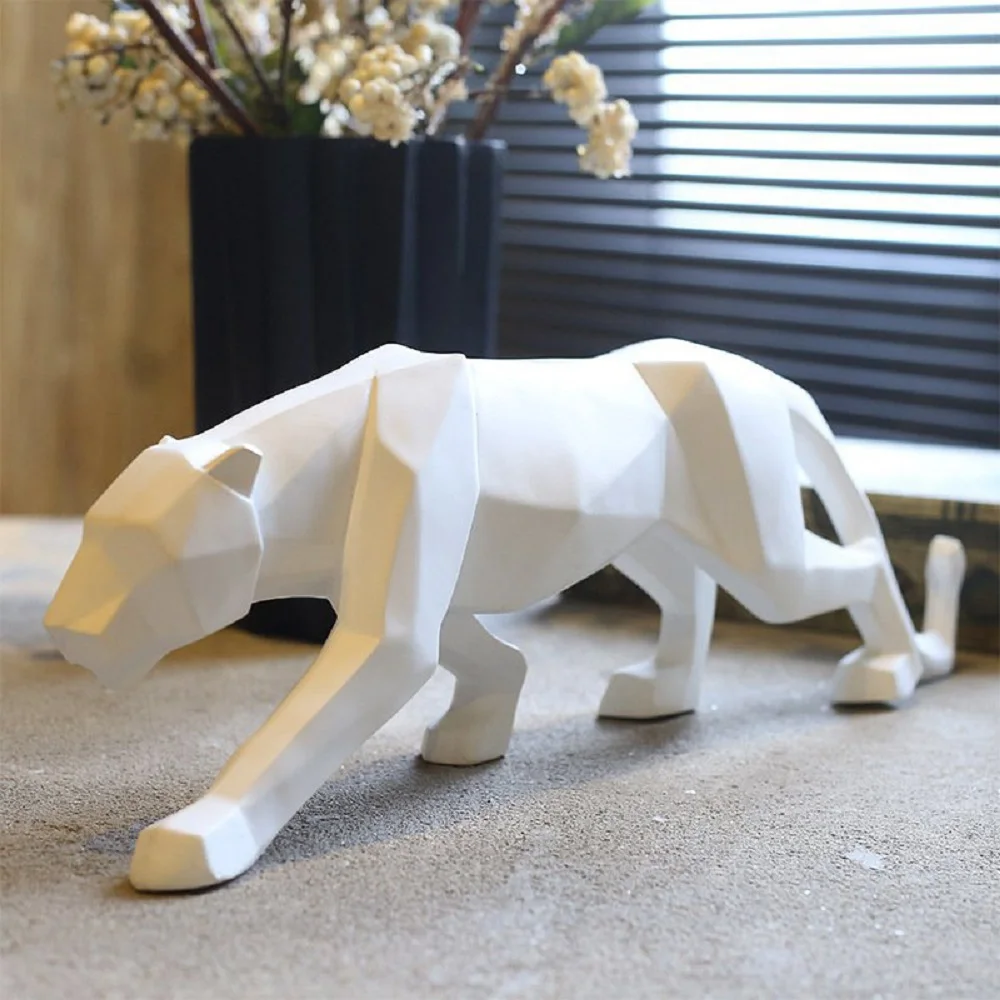 Panther Statue Wildlife Animal Figurine Abstract Geometric Style Resin Leopard Sculpture Home Office Desktop Decoration Crafts