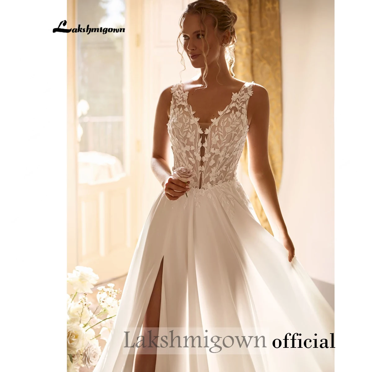 Lakshmigown Boho-Brautkleid mit langen Puffärmeln, Spitzenapplikationen, hohem Schlitz und Chiffon, Vestido De Novia, maßgeschneidert – Detail 9