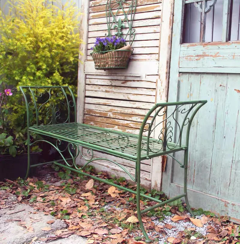 

Vintage Green Metal Garden Bench, Wrought Iron Double Seat Outdoor Patio Furniture with Decorative Scrollwork, 129x64x43cm