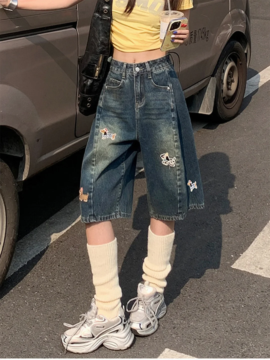 

High Waist American Style Denim Shorts Women's Embroidered Skinny Wide Leg Jeans Summer New Style Blue Jeans Casual Pants