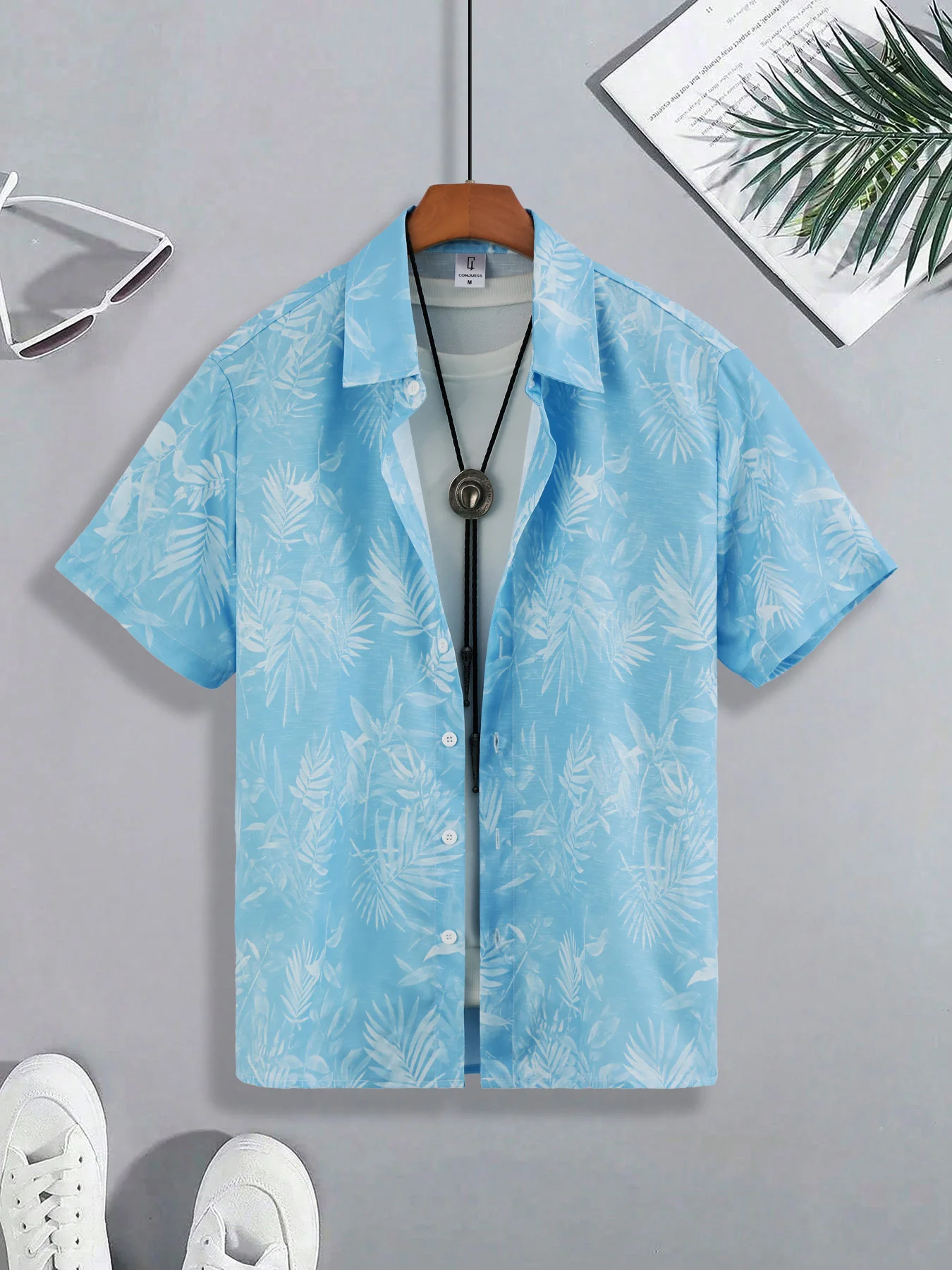 

Fresh Blue Palm Leaf Print Shirt | Men's Summer Breathable Draped Short Sleeve