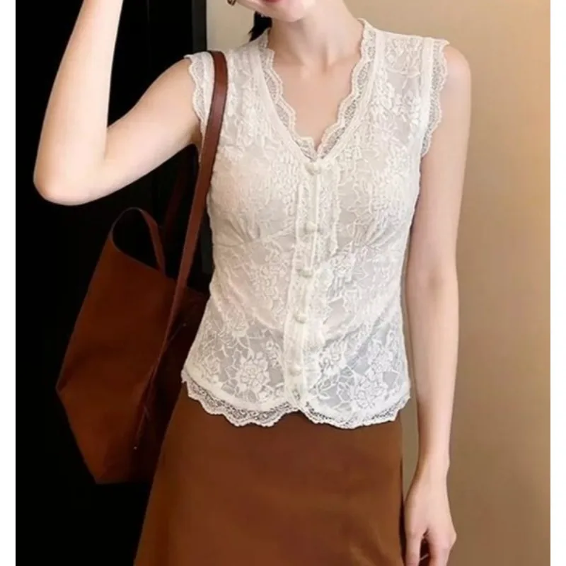 Lace V-neck Sling Vest Summer 2026 New Temperament Foreign Style Sleeveless Shirt Slim-fitting Age-reducing Bottoming Shirt