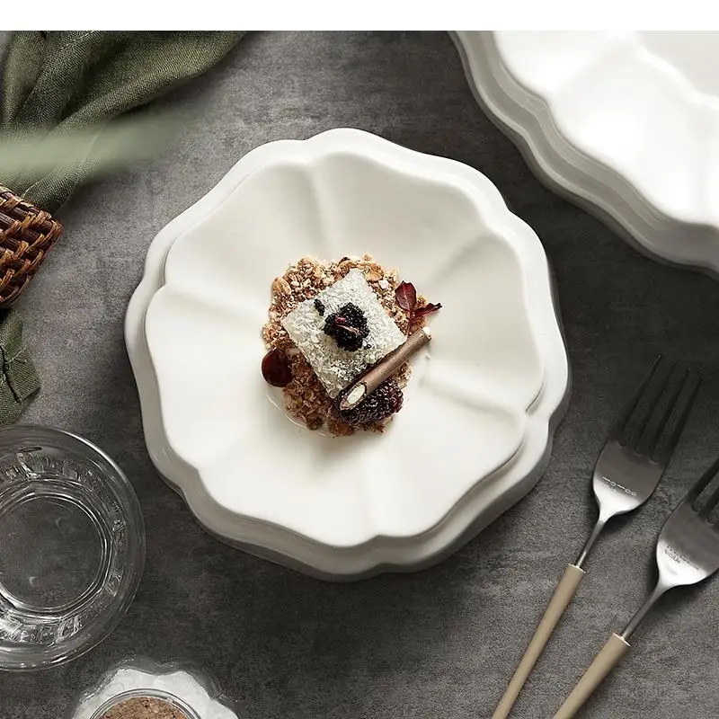 new Ceramic Bread Dessert Plate Cooking Dish Restaurant Irregular Shape Solid Color Tableware Snack Tray Sashimi Sushi