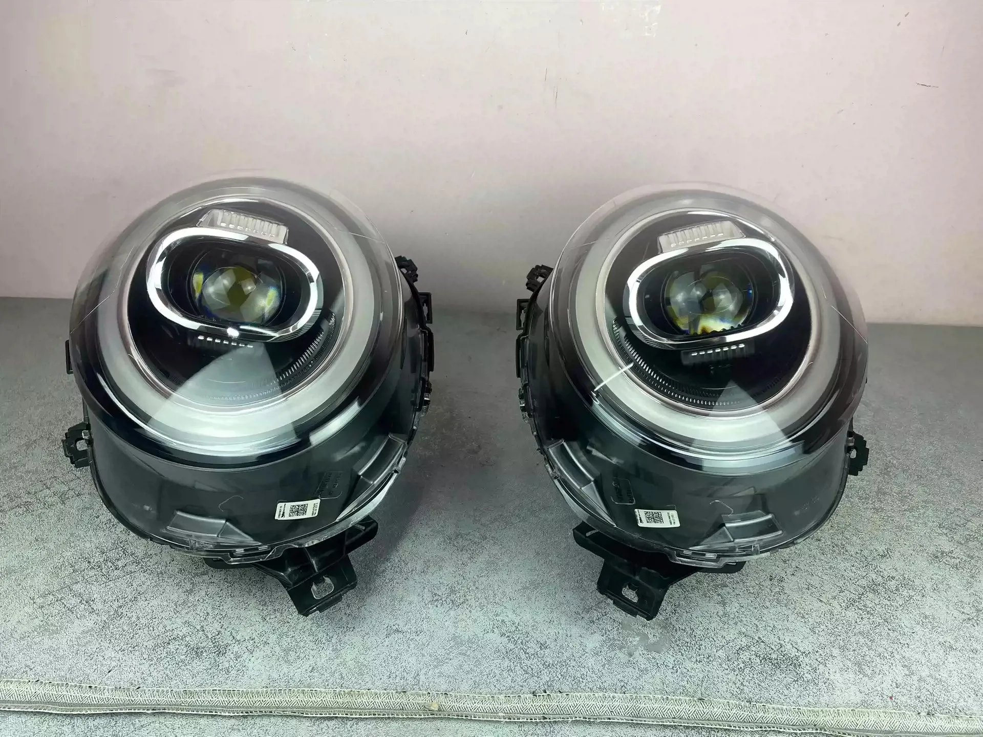 

Передняя фара для BMW Mini F54 F55 F56 DRL