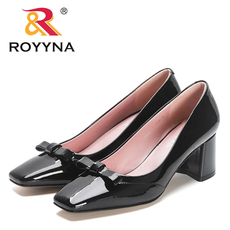 Royyna 2023 novos designers elegantes sapatos de couro de patente feminino dedo do pé quadrado fivela deslizamento de salto alto sapatos de casamento calçados femininos