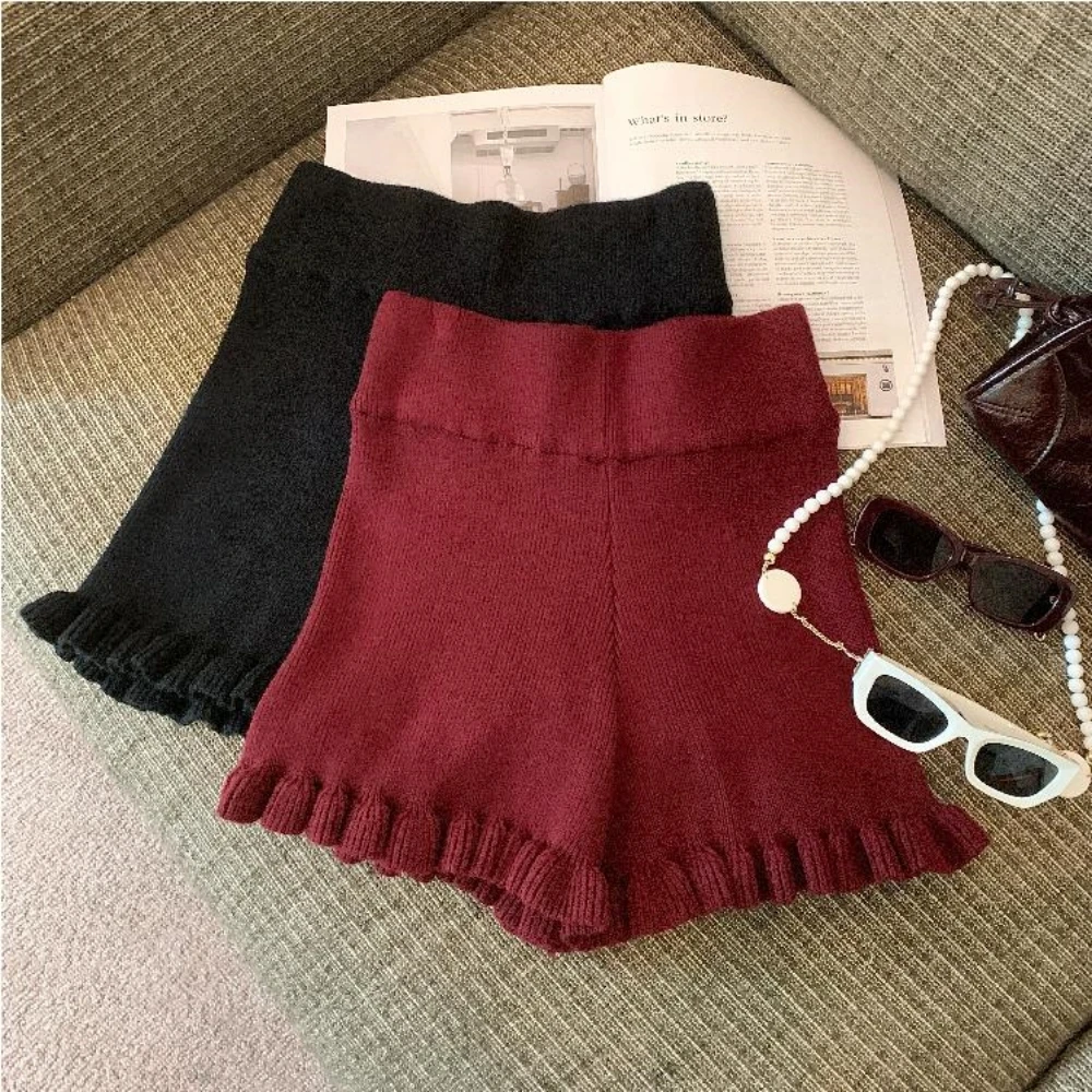 Black Shorts 2025 Women Spring and Winter High Waist Black Knitted Fungus Shorts Warm Short Trousers