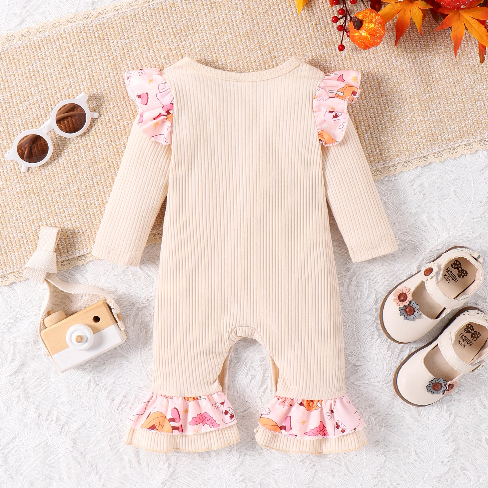 Autumn New Style Girls Aged 0-2 Are Sweet And Cute, Design, Round Collar Apricot Color Long-Sleeved Halloween Jumpsuit