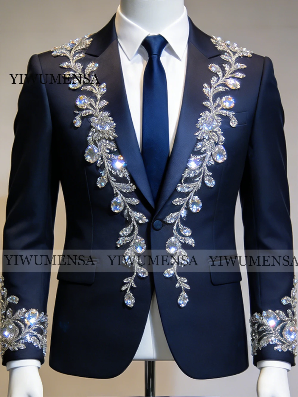 

Роскошный мужской костюм с бриллиантовыми бусинами для свадьбы, однобортный пиджак и брюки, комплект из 2 предметов, для жениха, для торжественных мероприятий, мужской смокинг, наряды 2026