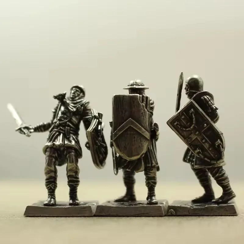

Mediaeval Knight Soliders Model Toy Figurines Miniatures Pure Copper Desktop Ornament Decoration Crafts Metal Gifts for Men