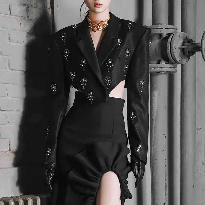 

Autumn Women's Heavy-Duty Studded Lapel Long-Sleeve Short Suit Coat High-End Feel Fashion