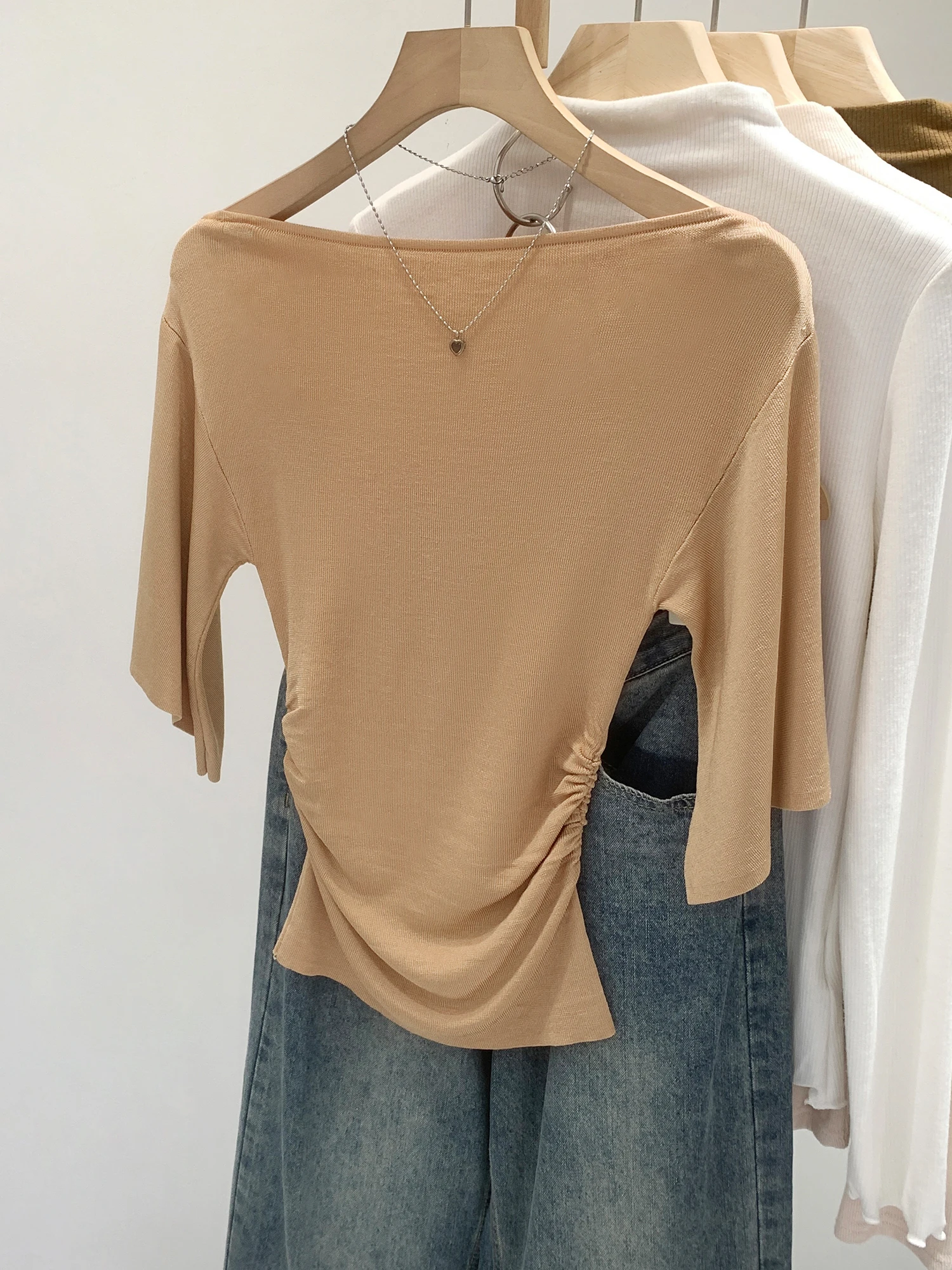 Unique Beautiful Slim Fit Batwing Sleeve Knitted T Shirt Women's Summer New Style Anti Aging Top Comfortable Soft Korean Style