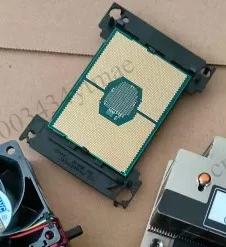 Gold 6244 Processor 8 Core 16 Thread 3.6GHz 24.75MB Cache 150W LGA3647 Pulled Server CPU