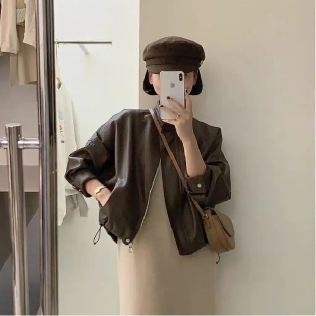 Jaqueta de couro marrom feminina novo estilo hong kong curto motocicleta retro americano casaco popular para senhoras