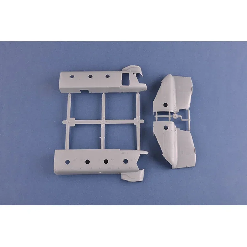 hobby-boss-81773-1-48-ch-47d-chinook-avion-estatico-de-plastico-modelo-de-avion-marino-kit-de-construccion-juguetes-para-ninos-gifs