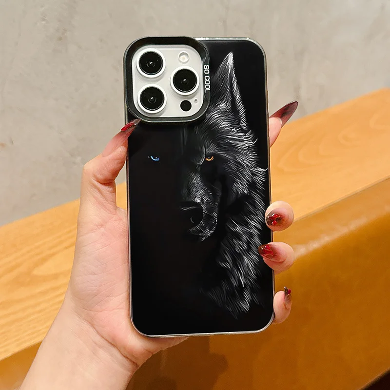 

Night heterochromic Wolf pattern phone case for iPhone 16 15 14 13 12 11 Pro/ Max/Plus shock-proof rear cover anti-fingerprint