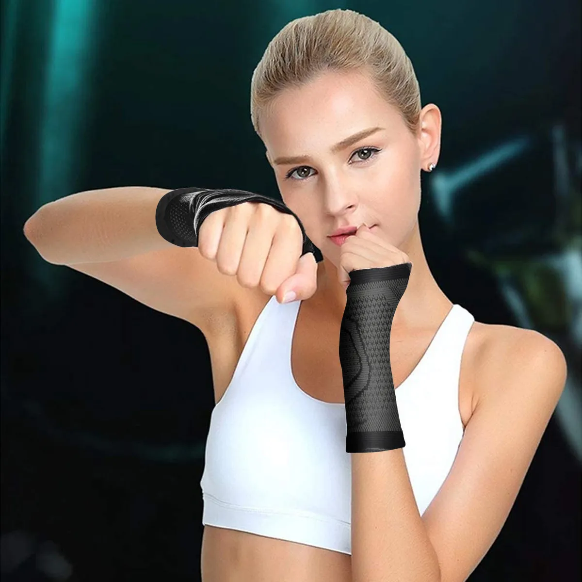 2Pcs Compression Wrist Sleeve Breathable Moisture-Wicking Wrist Support Sports Protector for Basketball Running Weightlifting
