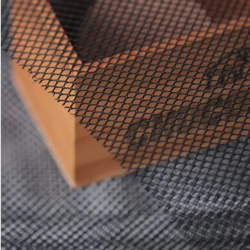 

Черная сетчатая ткань толщиной 150x50 см, полиэфирная ткань, лоскутная сумка внутри сумки, однотонная, качественная швейная ткань