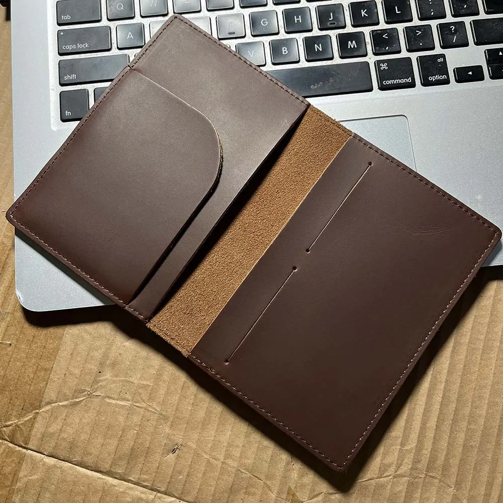 100% Leather The United Arab Emirates Emirati Passport Cover Genuine Leather Emirates of The Uae Passport Holder Passport Case