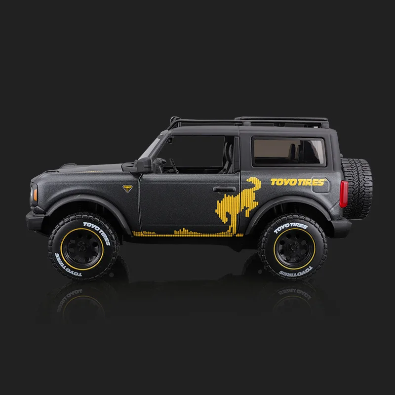 Коллекционная Игрушечная модель автомобиля Maisto 1:24 Ford Bronco из литого сплава