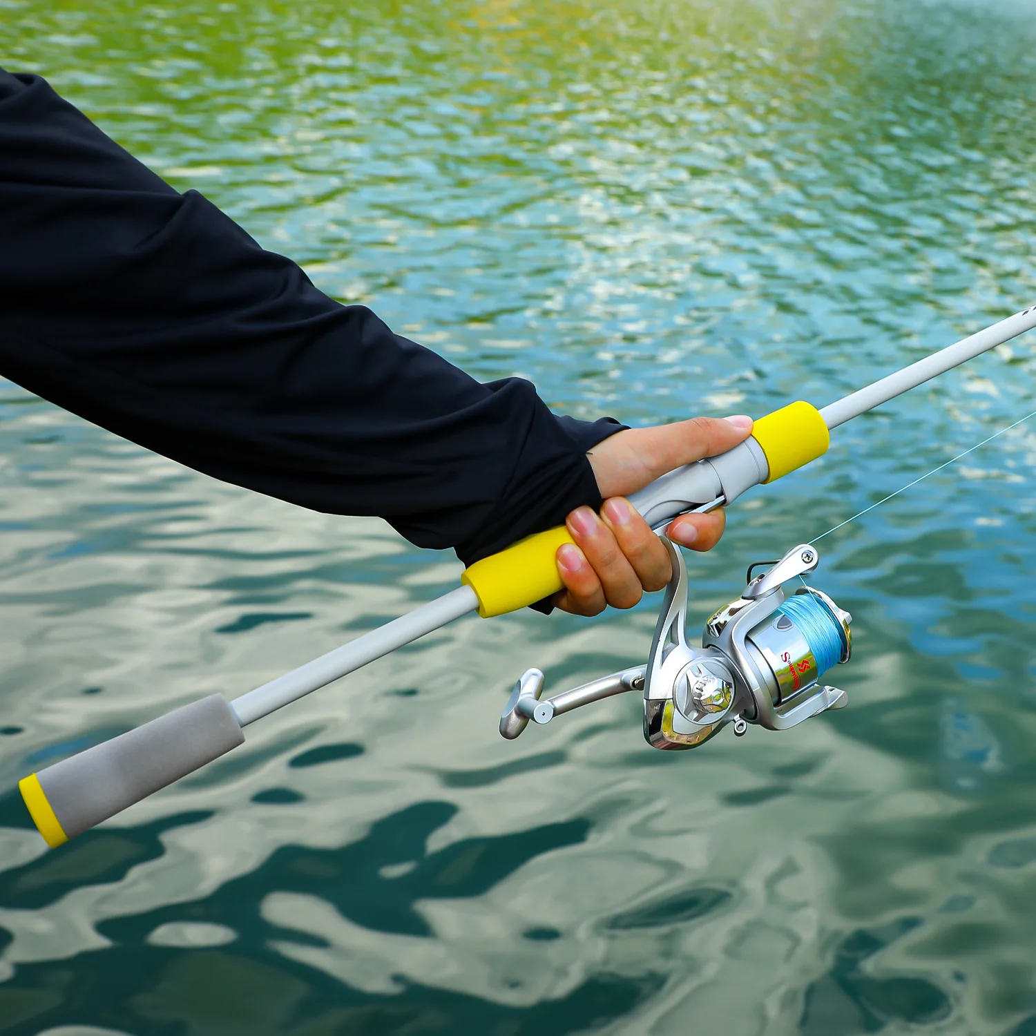 Sougayilang 2 Abschnitt Spinning Angelrute und Angelrolle Combo 1,8/2,1 m Carbon Faser Angelrute 5,2:1 Angelrolle Bass Fisch – Detail 14