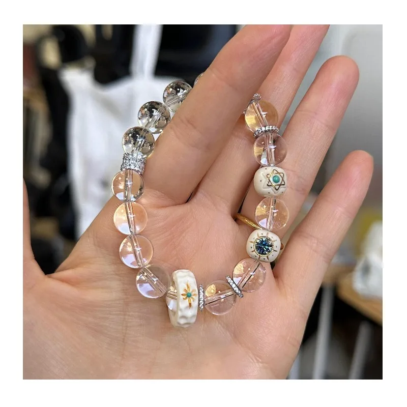 

The New Popular White Crystal Fresh Bracelet Is Light Luxury and High-end, and The Daily Versatile Bracelet Is A Gift for Girlfr